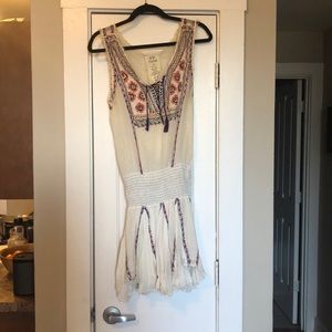 FREE PEOPLE festival embroidered dress! Beautiful!